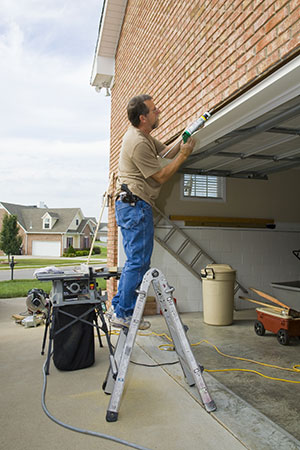 Garage Door Maintenance in Northridge 24/7 Services